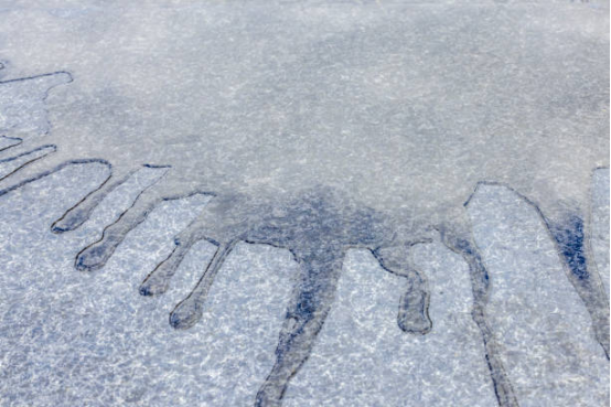 Unveiling the Chemical and Stain Resistant Properties of Garage Floor Coating 3 solvent exposure test on garage floor coating surface