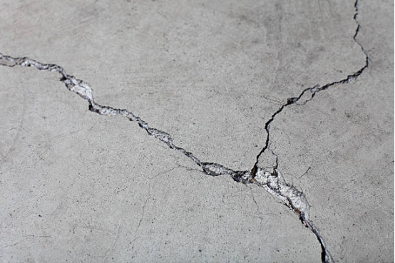 Early concrete carbonation signs protected with Garage Floor Coating